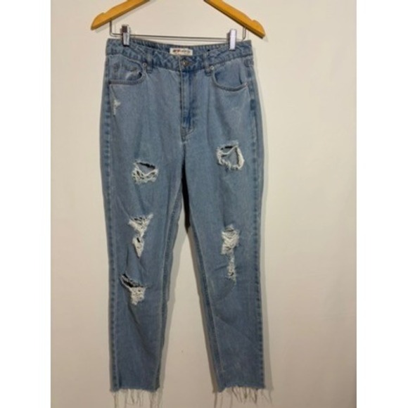 H&M Denim - H&M Coachella Jeans Women 8 Blue Mom High Rise Distressed Ripped Raw Hem Denim